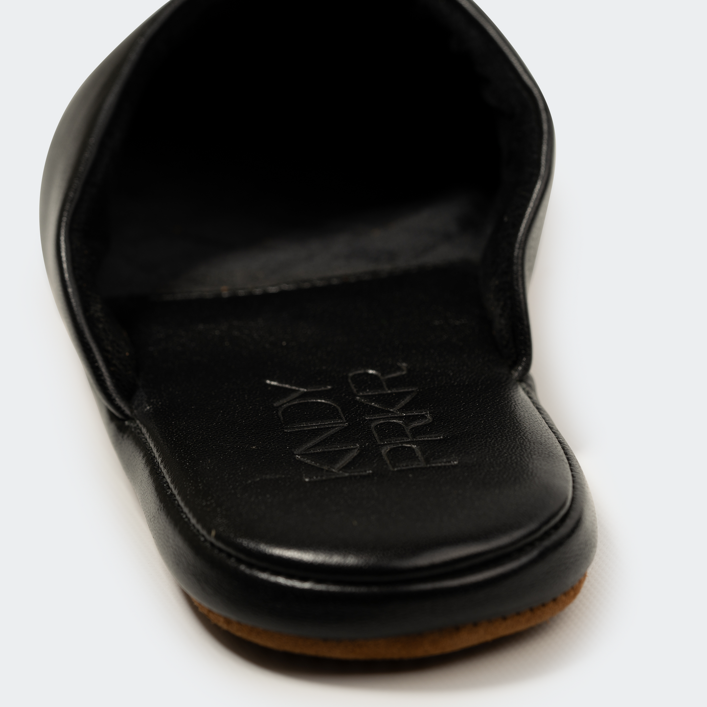 LEATHER HOUSE SHOES BLACK