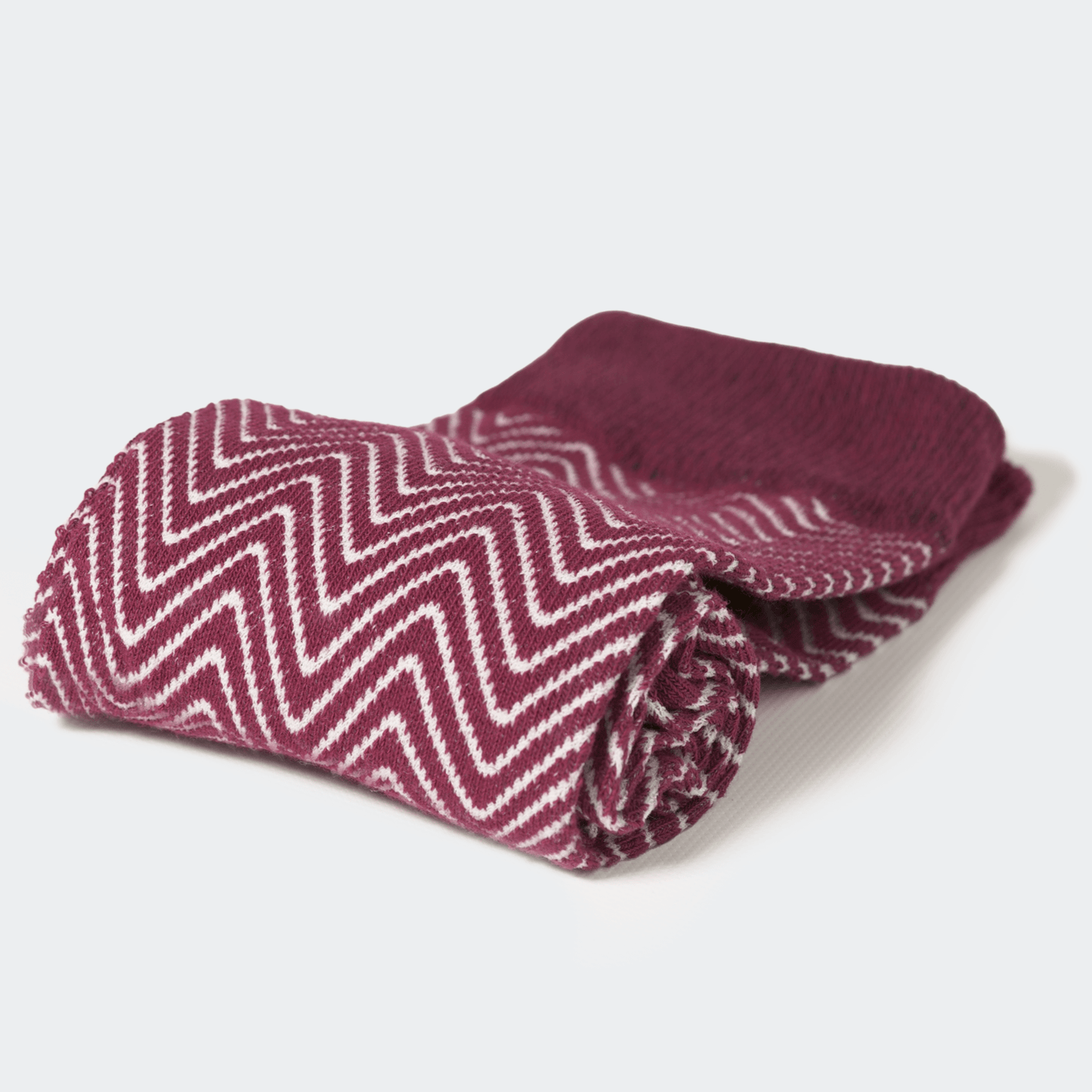 BURGUNDY CHEVRON CREW SOCK