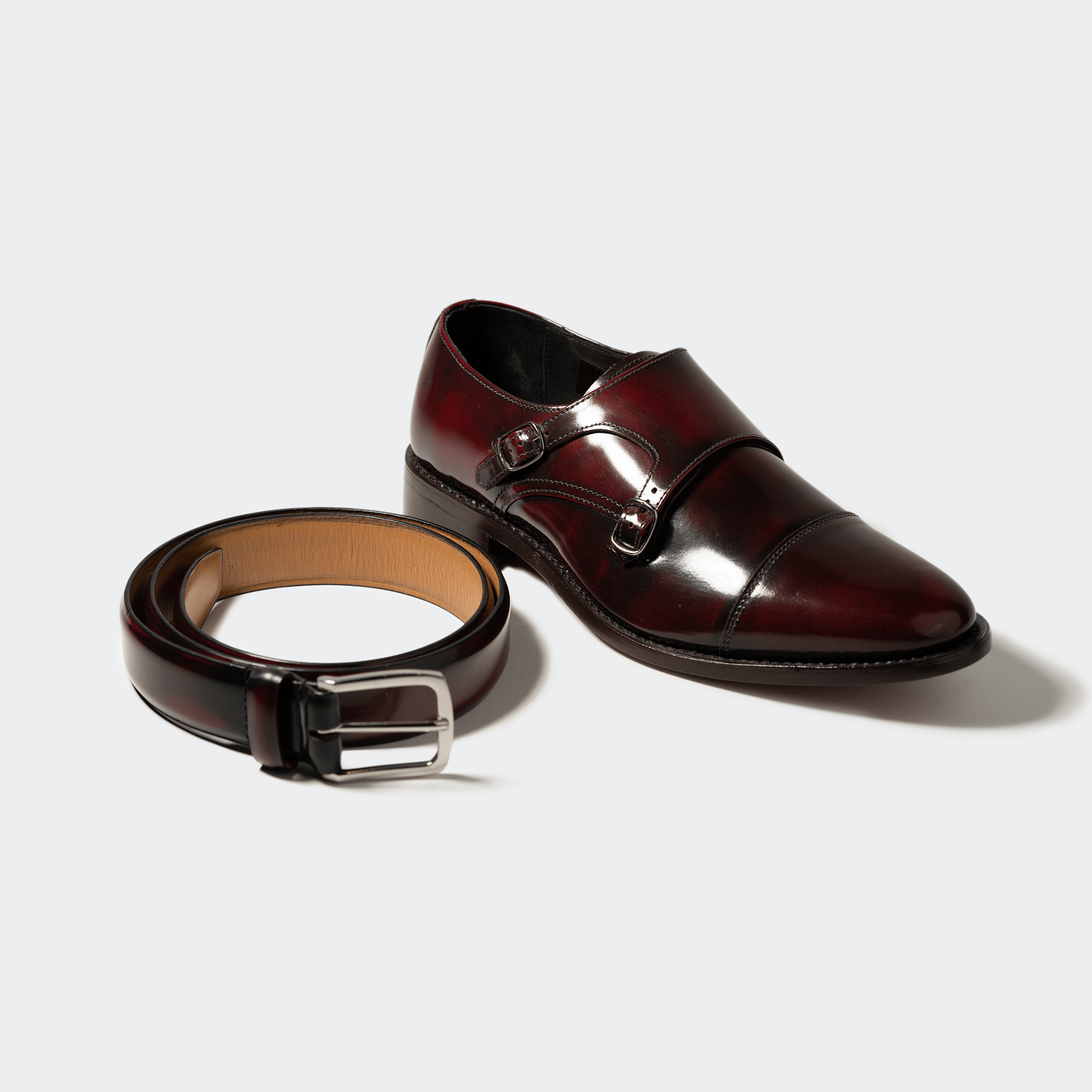 LEATHER BELT GARNET