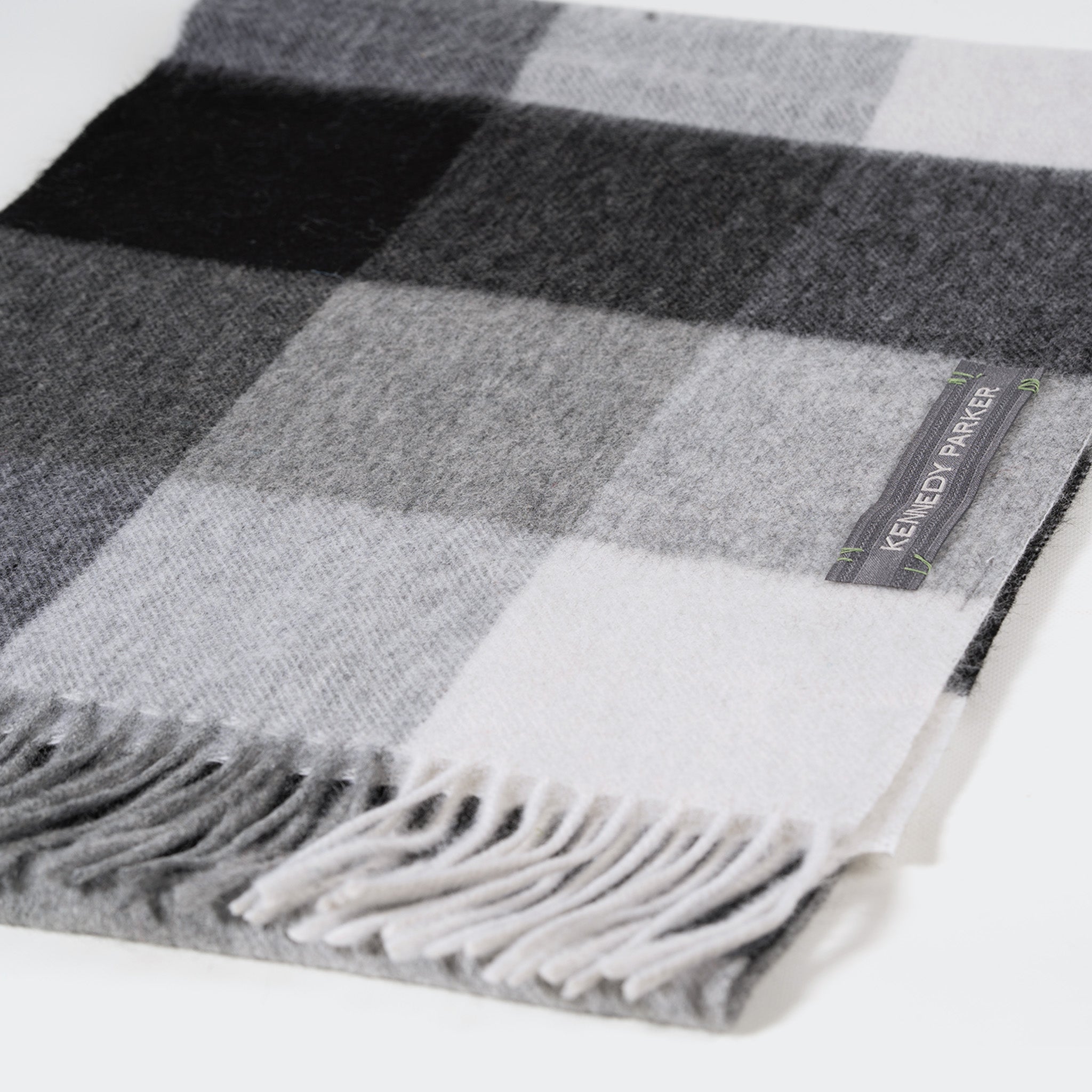 MERINO WOOL SCARF GREY CHECK