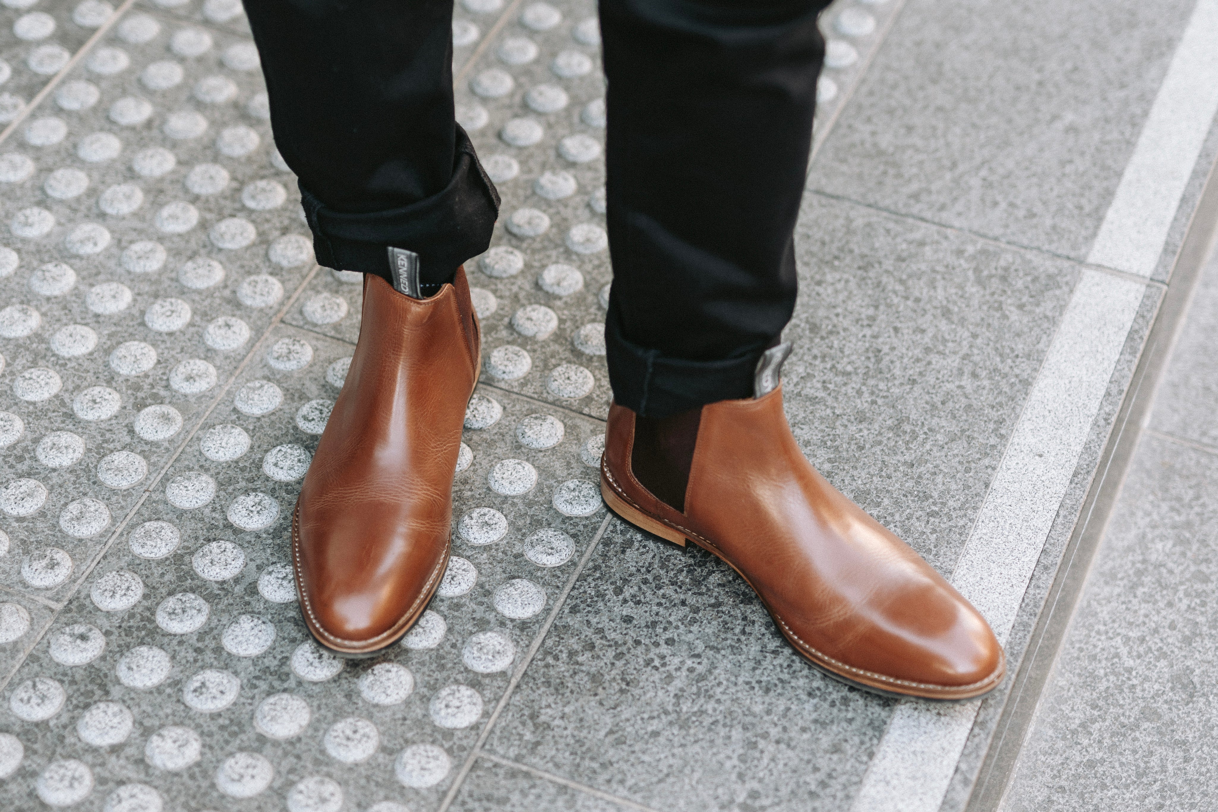 DESIGNED TO WEAR EVERYWHERE.